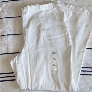 Croft&Barrow Pull-on Straight Leg Pant